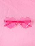 Load image into Gallery viewer, Only Eyes For You Heart Sunnies