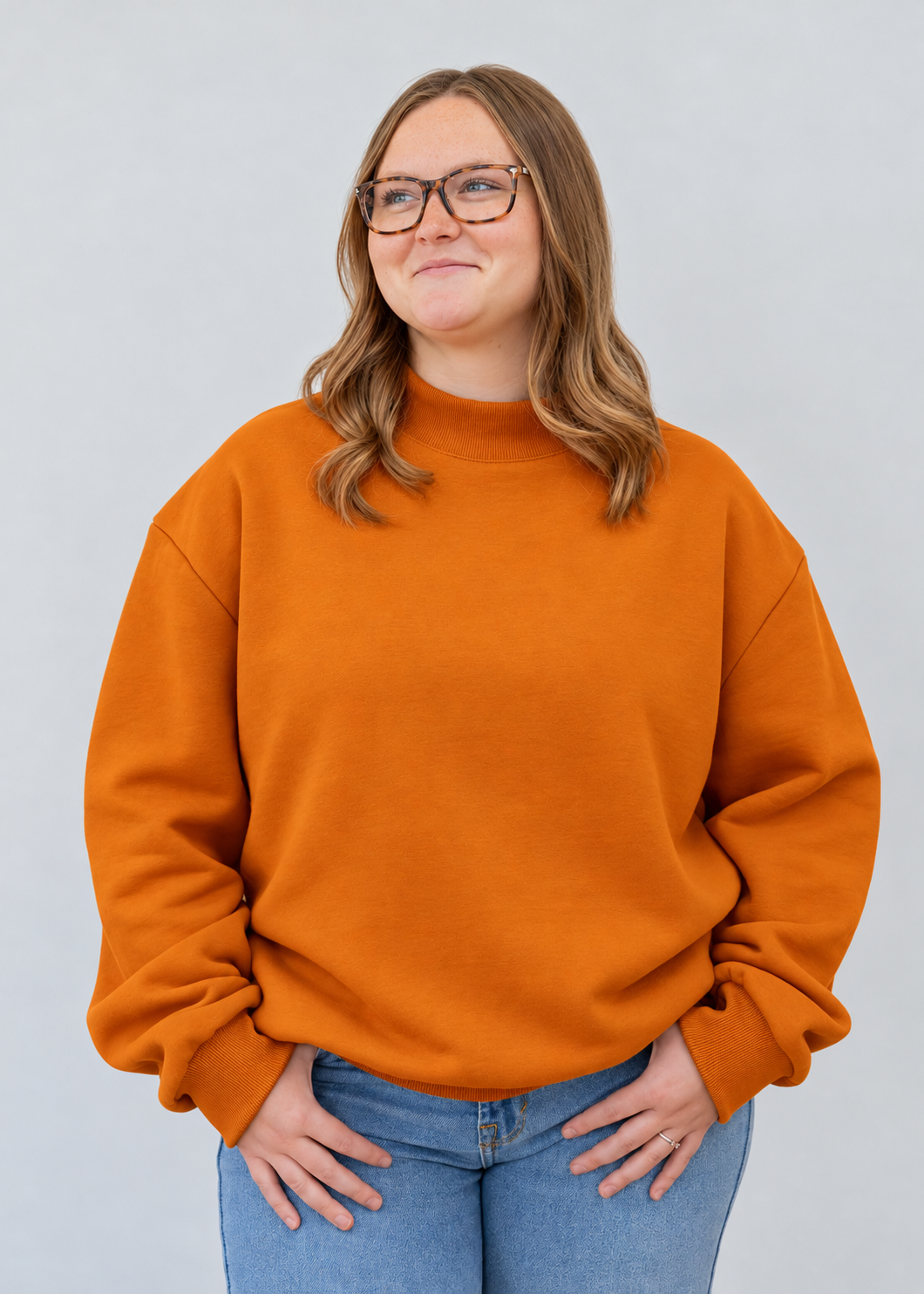 model in s/m pumpkin mock neck